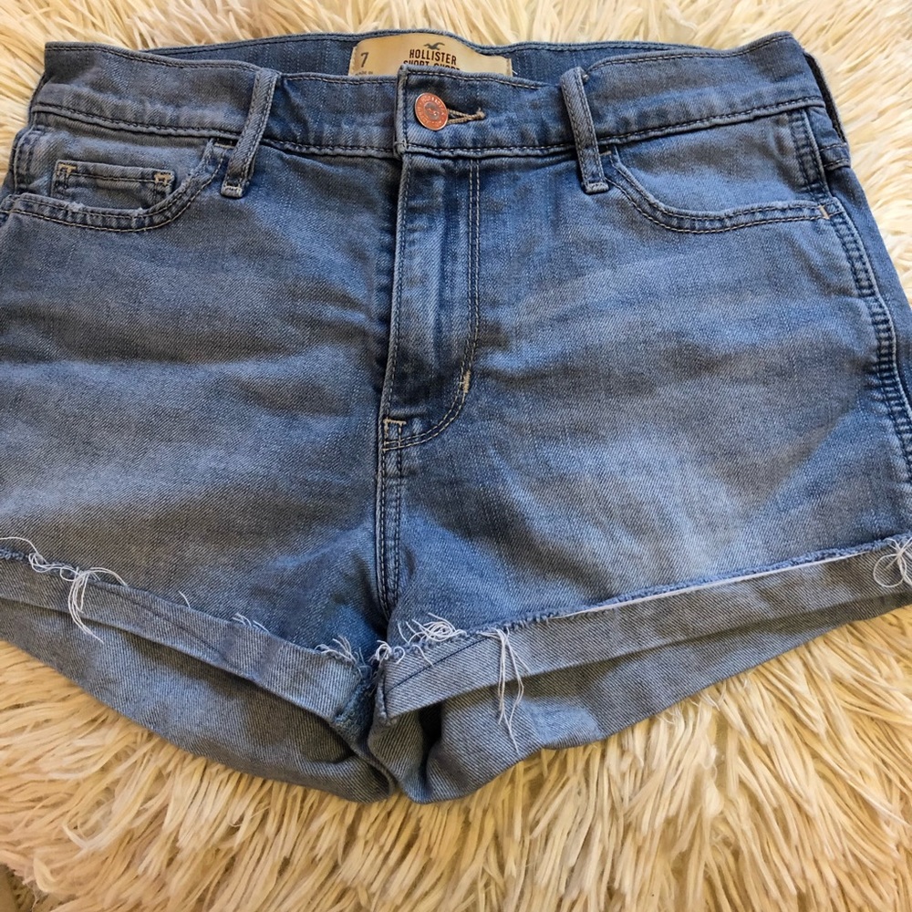 Shorts - Picture 2 of 2